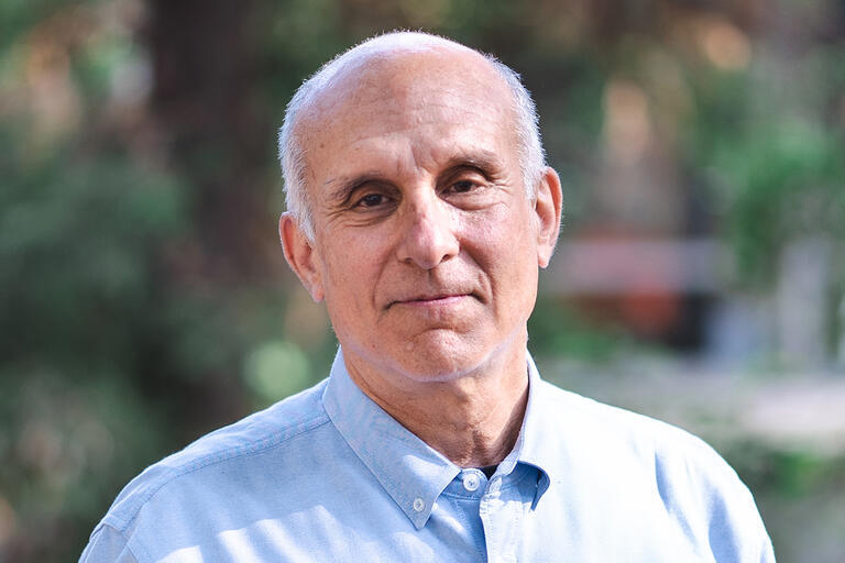 Peter Glazer headshot